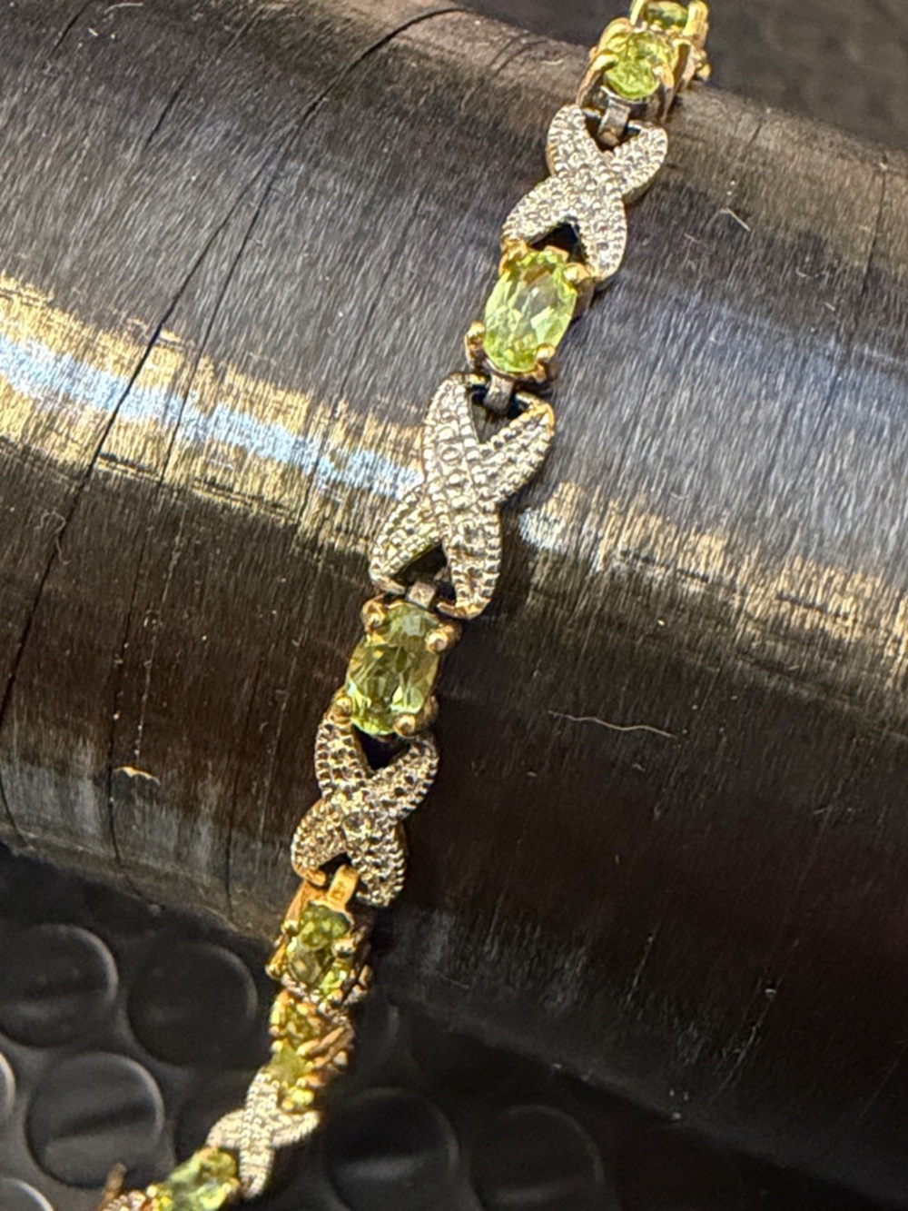 Gold-Tone 925 silver Bracelet with Peridot Green Stones